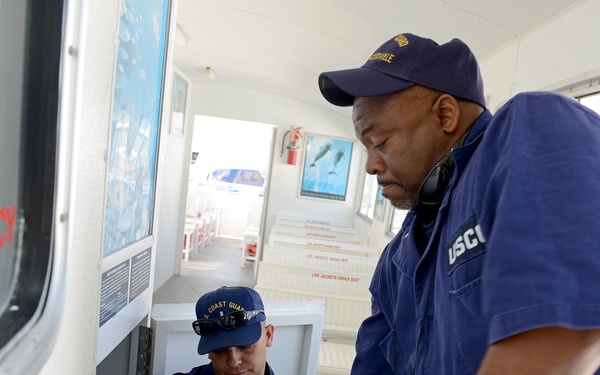 Coast Guard conducts courtesy walk through of Jacksonville water taxis