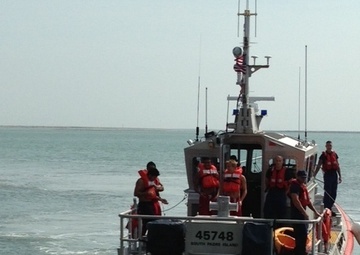 Coast Guard rescues 2 kayakers at South Padre Island Jetties
