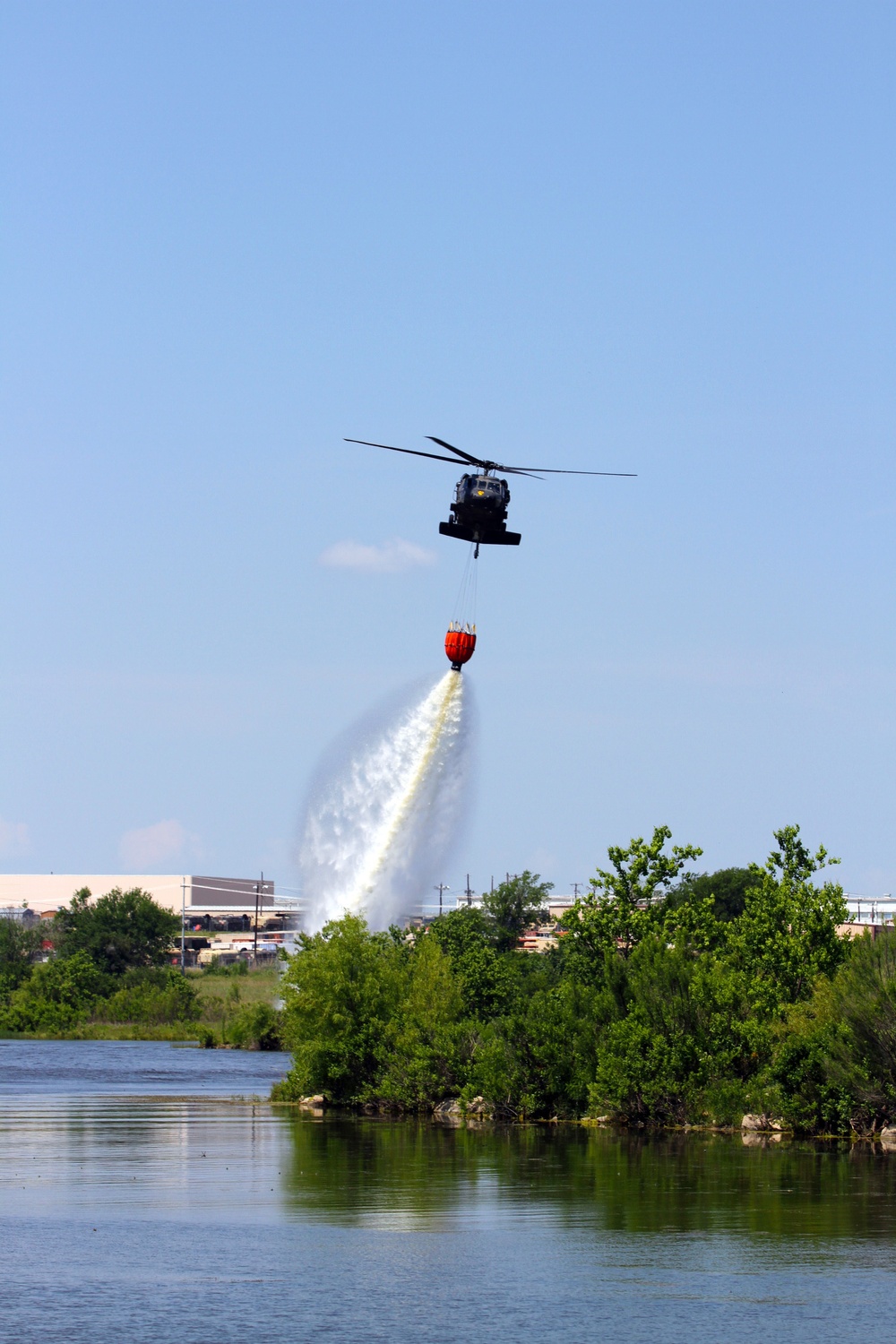 1st Air Cav trains to fight local, national wildfires