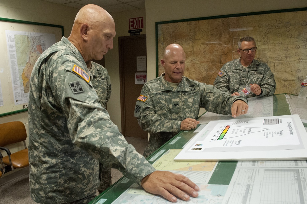 US Army Chief of Staff Gen. Ray Odierno visits Fort Carson, Colorado