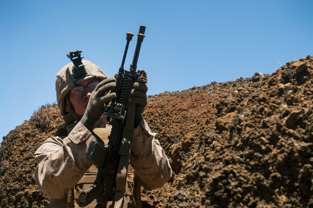DVIDS - Images - Austere environment offers Marines ideal training ...
