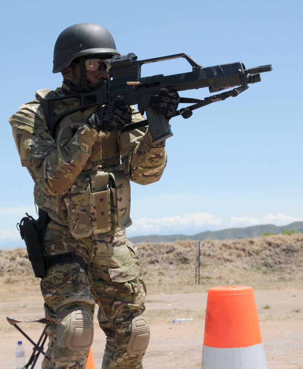 Critical tasks events takes speed, precision during Fuerzas Comando 2014