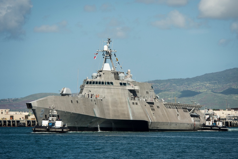 USS Independence returns from the at-sea phase of RIMPAC 2014