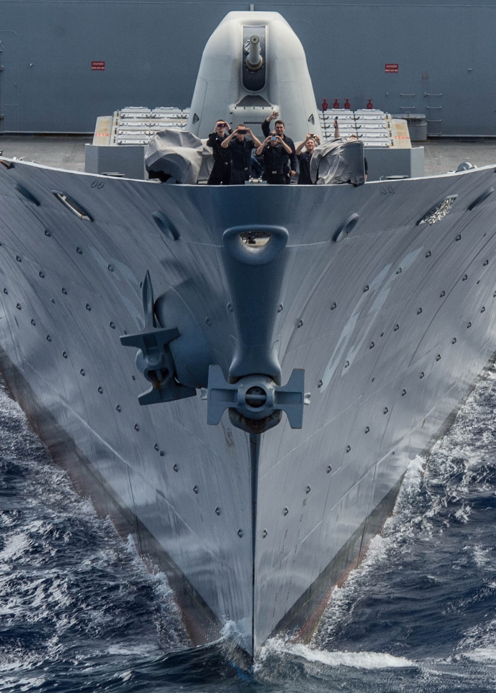 H*O様 USS CG-72 & CG-65 チャレンジ DVIDS - Images - USS Chosin (CG 65) [Image 4 of 11]