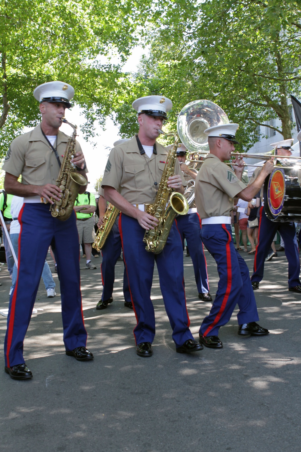 3rd MAW Band debuts Marine Week opening ceremony