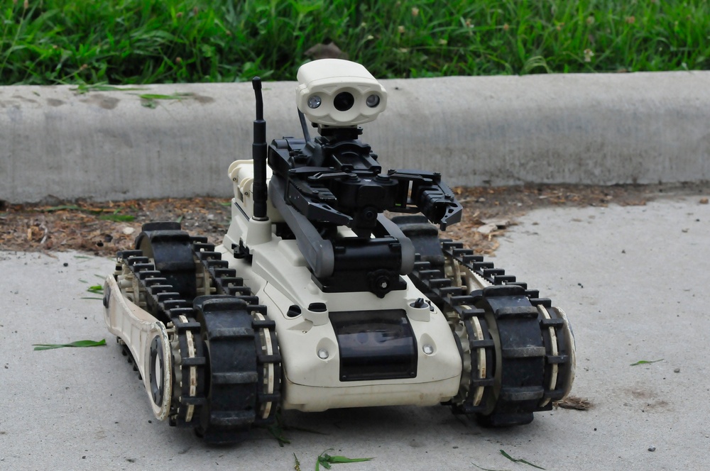 Micro Tactical Ground Robot from ROBOTEAM North America