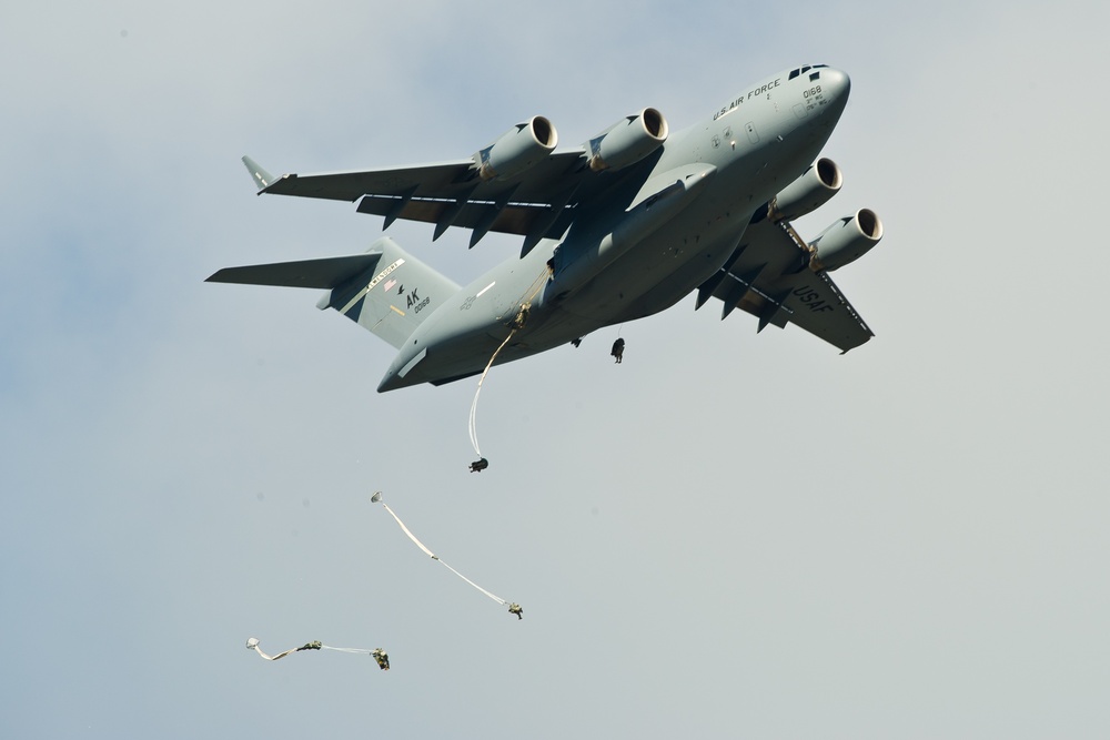 Arctic Thunder Open House 2014