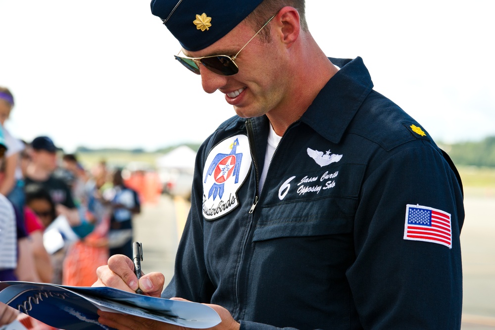 Arctic Thunder Open House 2014
