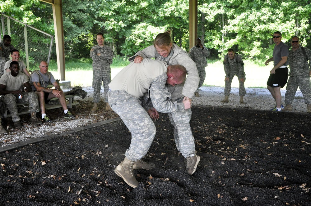 Military police officers compete for Warfighter title