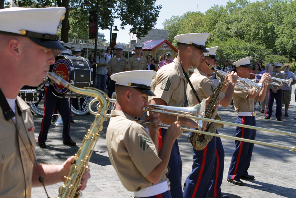 No noise complaints for Marines' musical performance at Seattle Center
