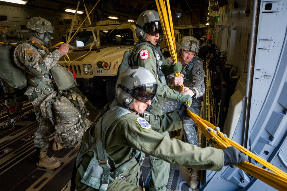 Arctic Thunder Open House 2014