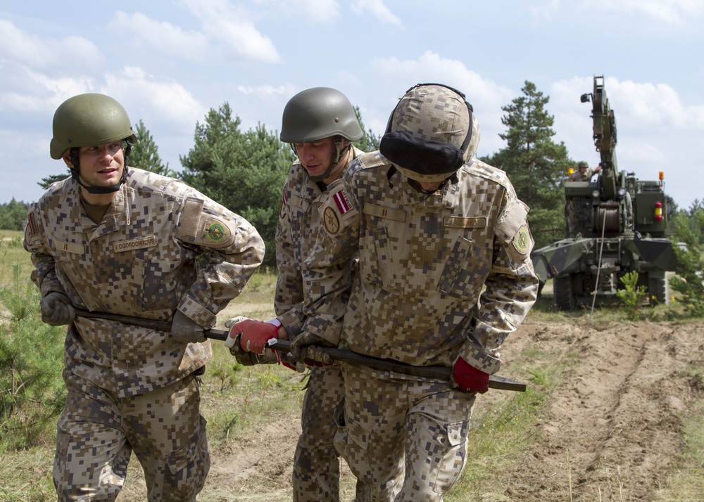 Paratroopers demonstrate recovery operations for Latvian allies