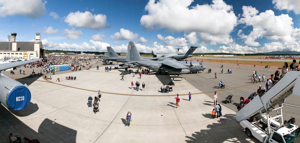 Arctic Thunder 2014 Arctic Thunder 2014