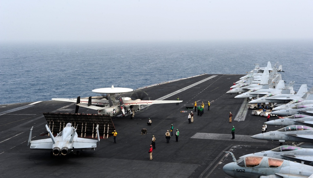 USS George H.W. Bush flight deck operations