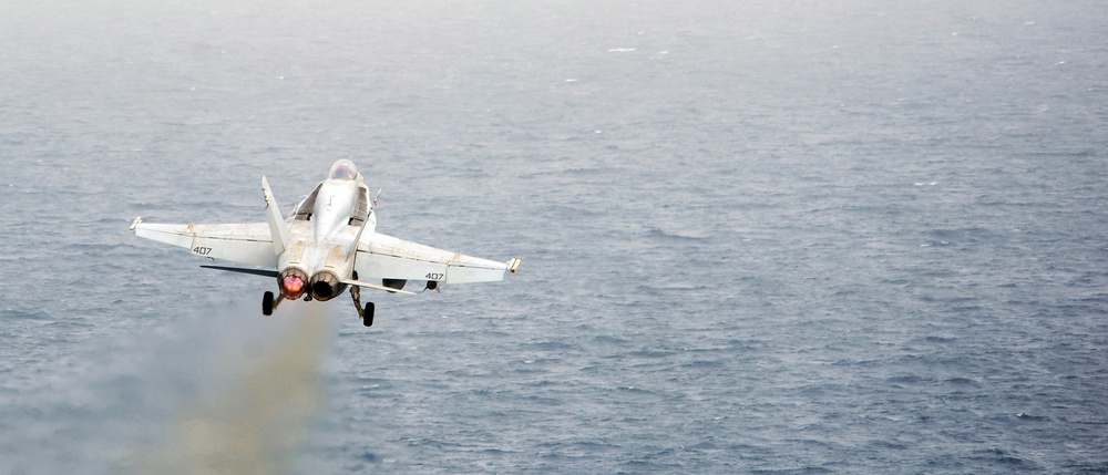 USS George H.W. Bush flight deck operations