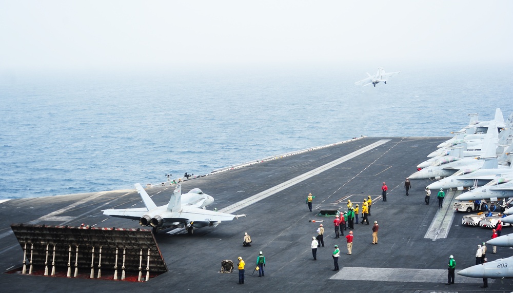 USS George H.W. Bush flight deck operations