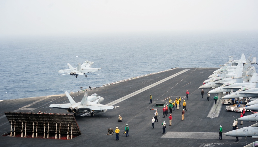 USS George H.W. Bush flight deck operations