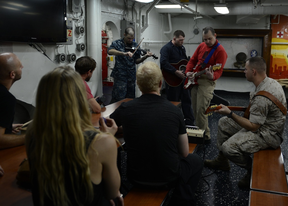 Delta Rae performs aboard USS Bataan