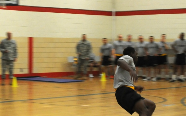 OSW 2014 Soldiers test to earn German Armed Forces Proficiency Badge