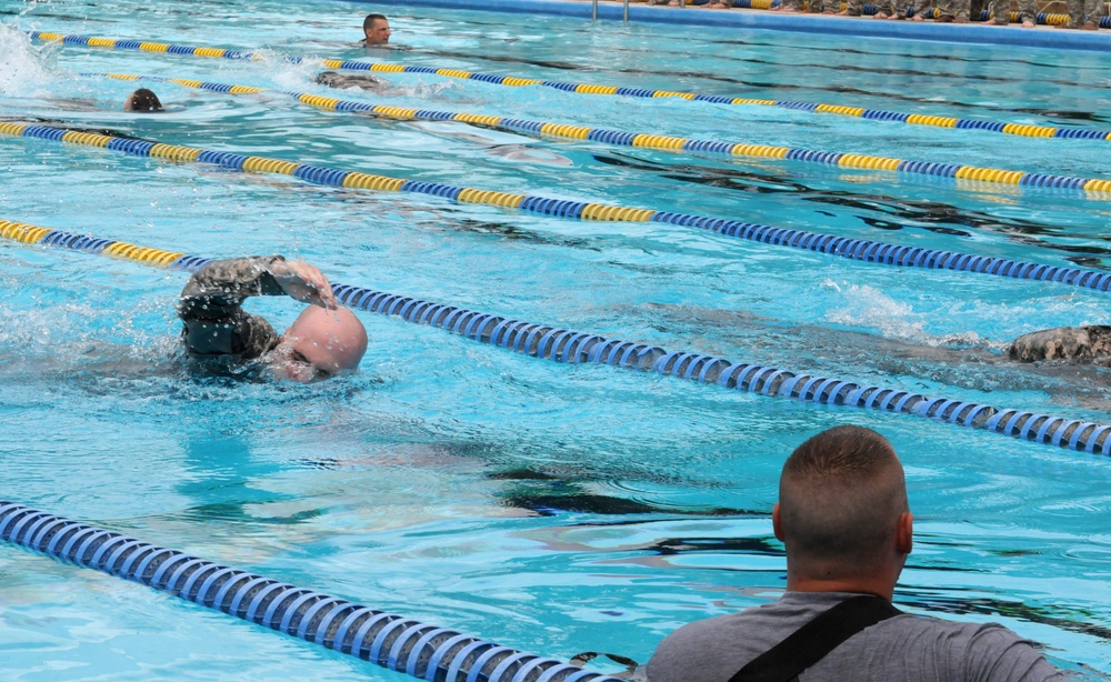 OSW 2014 Swim in uniform test for the German Armed Forces Proficiency Badge