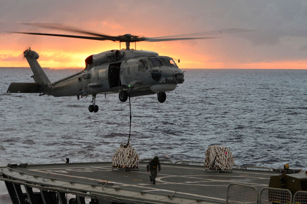 HMAS Success transfer to US Coast Guard Cutter Waesche