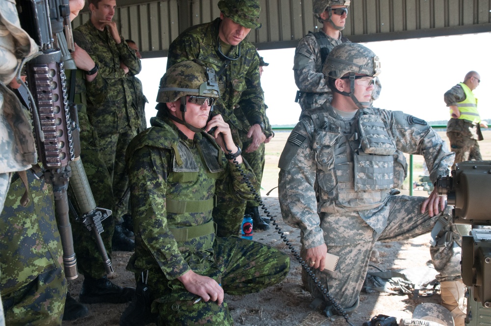 US and Canadian call-for-fire training in Poland
