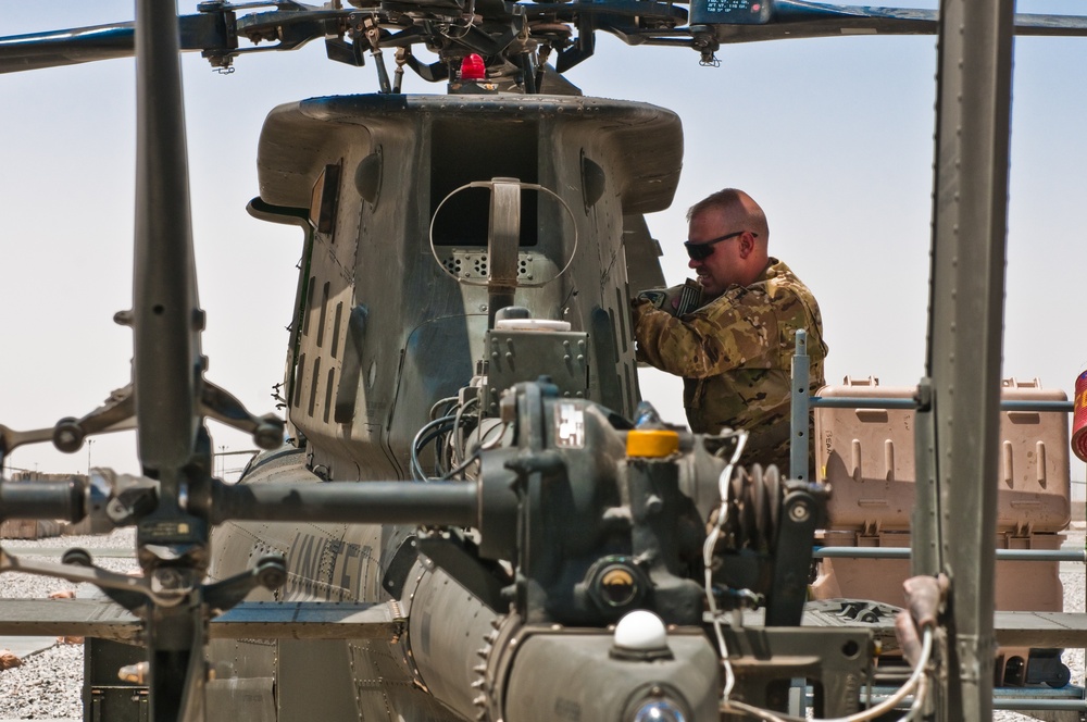 Tennessee Guard's Kiowa Warriors keep Soldiers safe in RC-South