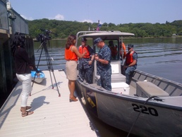 New York Naval Militia boat crews hone skills on Hudson River