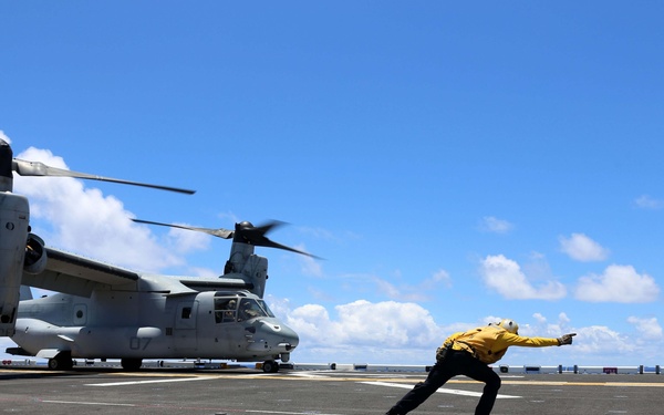 11th MEU FCE conducts long-range insert