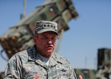 Gen. Breedlove visits 'boots on the ground' in Turkey