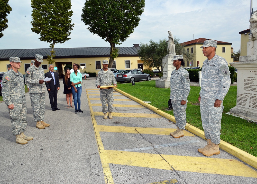 Col. Sara Simmons award ceremony July 31, 2014