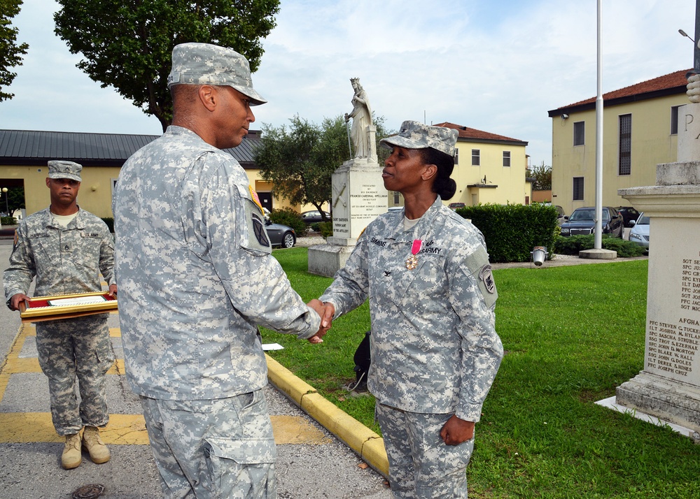 Col. Sara Simmons award ceremony July 31, 2014