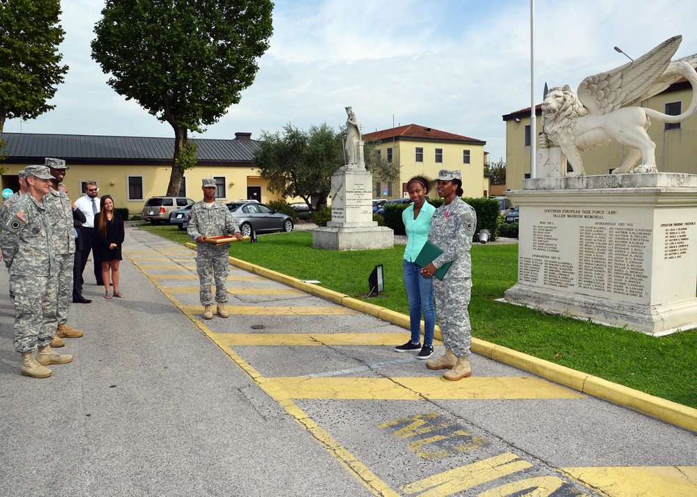 Col. Sara Simmons award ceremony July 31, 2014