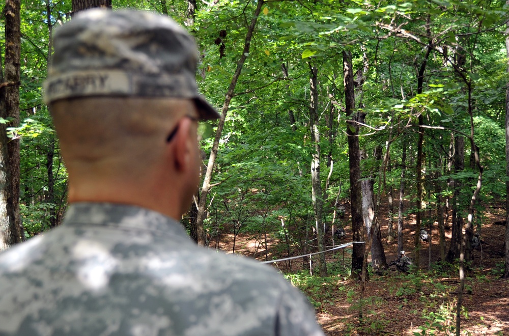 Brig. Gen. Irizarry visits Task Force Wolf Soldiers