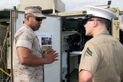 Medal of Honor Recipient visits Marine Week Seattle [Image 3 of 11]