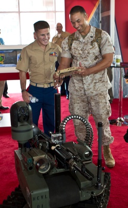 Medal of Honor Recipient visits Marine Week Seattle [Image 11 of 11]
