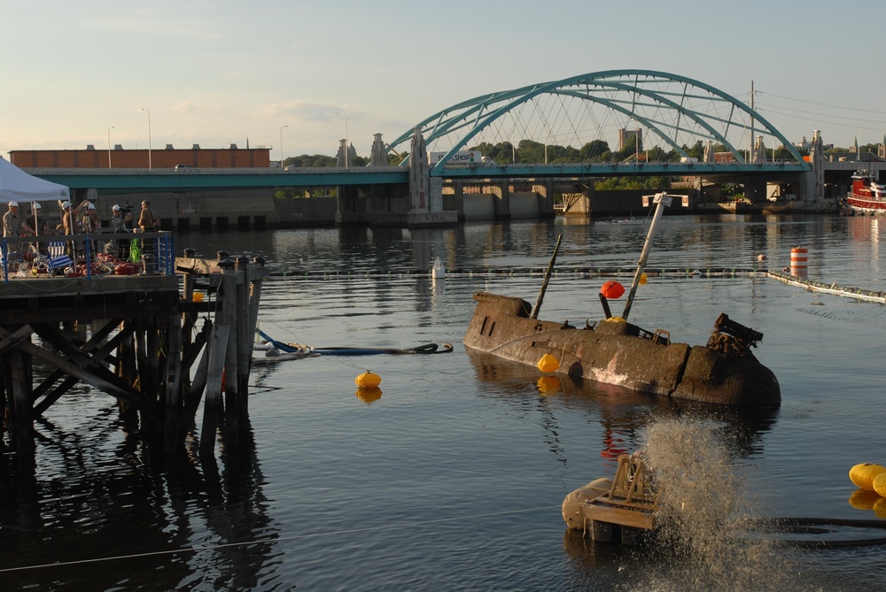 Raising the sunken former Soviet submarine Juliett 484