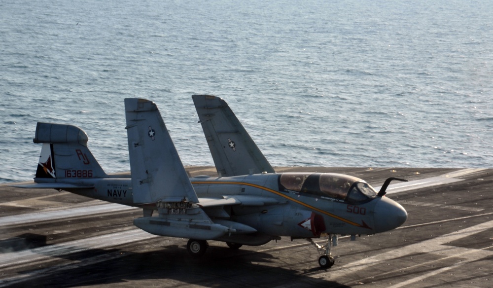 USS George H.W. Bush flight deck operations