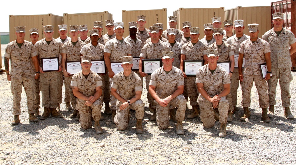 Marines graduate new leaders