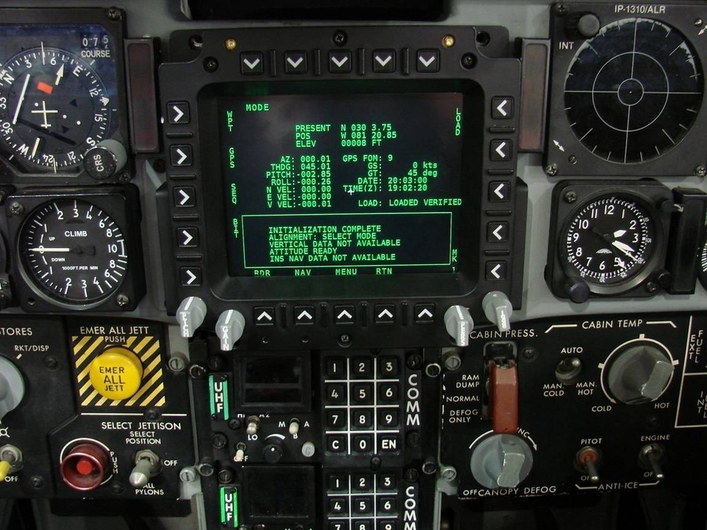 F-5N cockpit