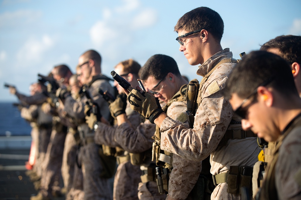 DVIDS - Images - Force Reconnaissance Detachment deck shoot [Image 1 of 3]