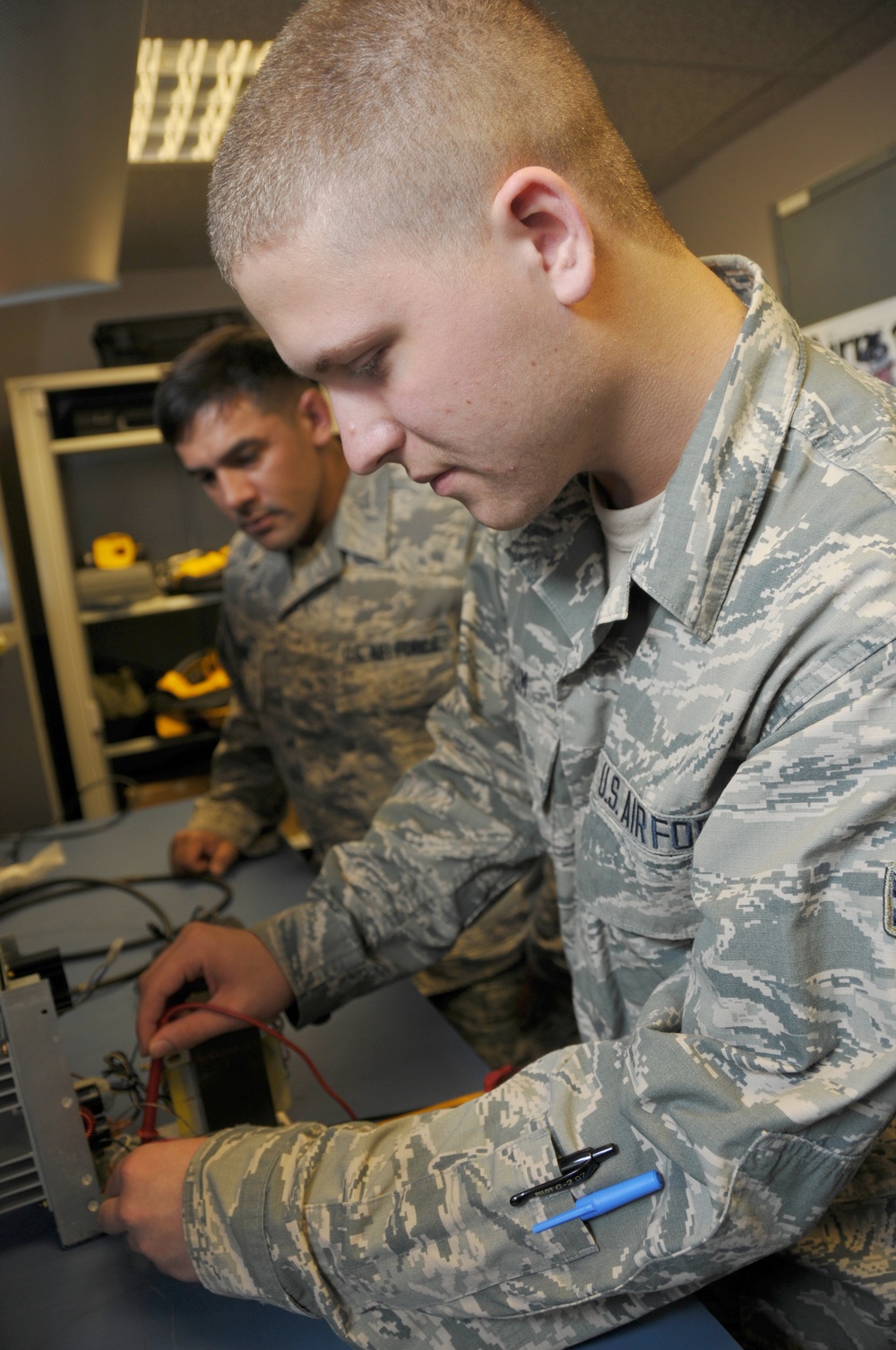 Ohio Air Guard units perform annual training in England