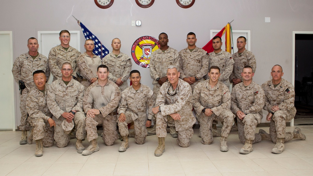 Assistant Commandant of the Marine Corps Visits CENTCOM