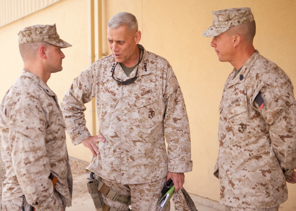 Assistant Commandant of the Marine Corps Visits CENTCOM