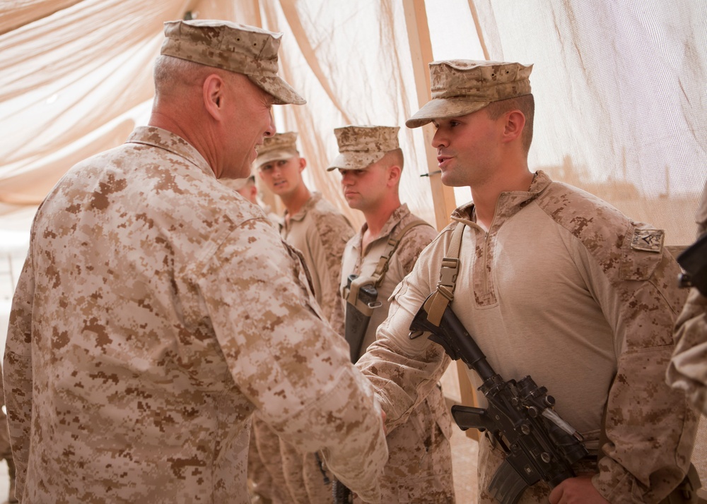 Assistant Commandant of the Marine Corps Visits CENTCOM