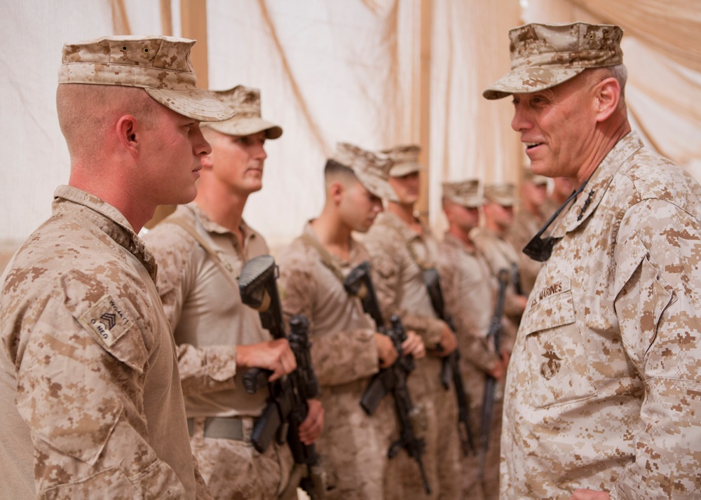 Assistant Commandant of the Marine Corps Visits CENTCOM