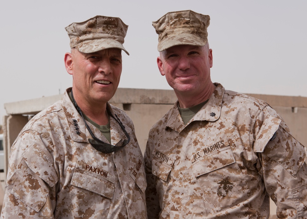 Assistant Commandant of the Marine Corps Visits CENTCOM