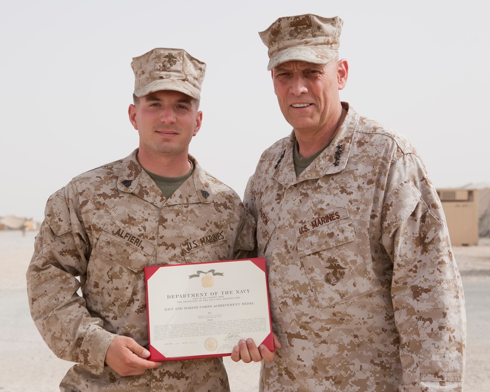 Assistant Commandant of the Marine Corps Visits CENTCOM