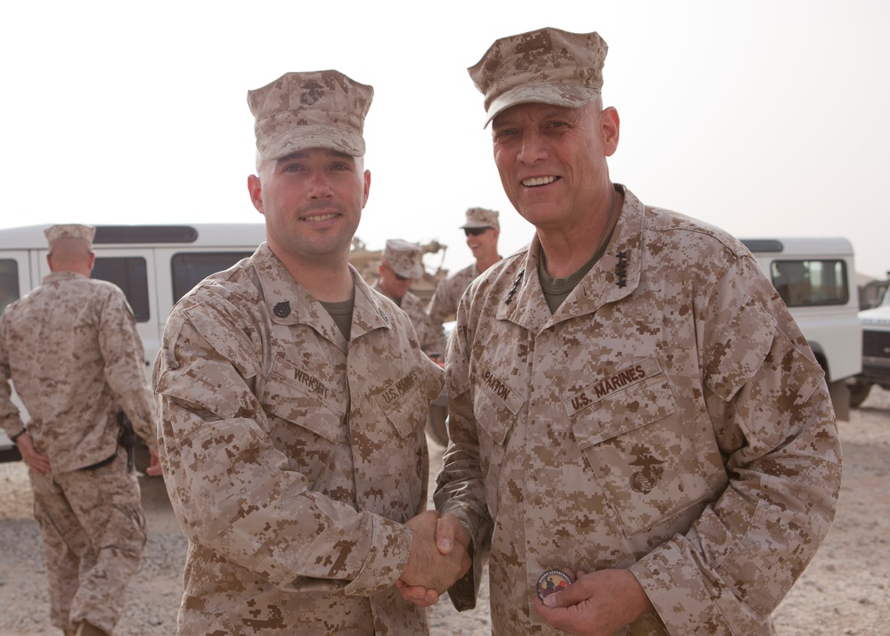 Assistant Commandant of the Marine Corps Visits CENTCOM