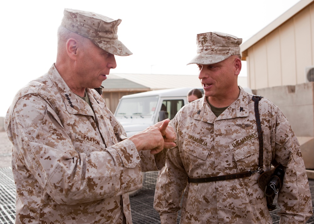 Assistant Commandant of the Marine Corps Visits CENTCOM